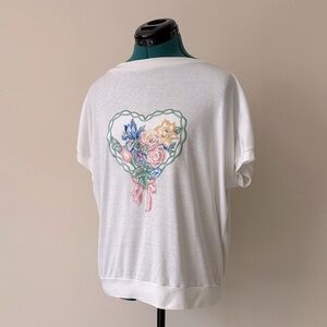 🟢 5/$25 - Vintage Grannycore Cottagecore Puff Paint Floral Heart T-Shirt